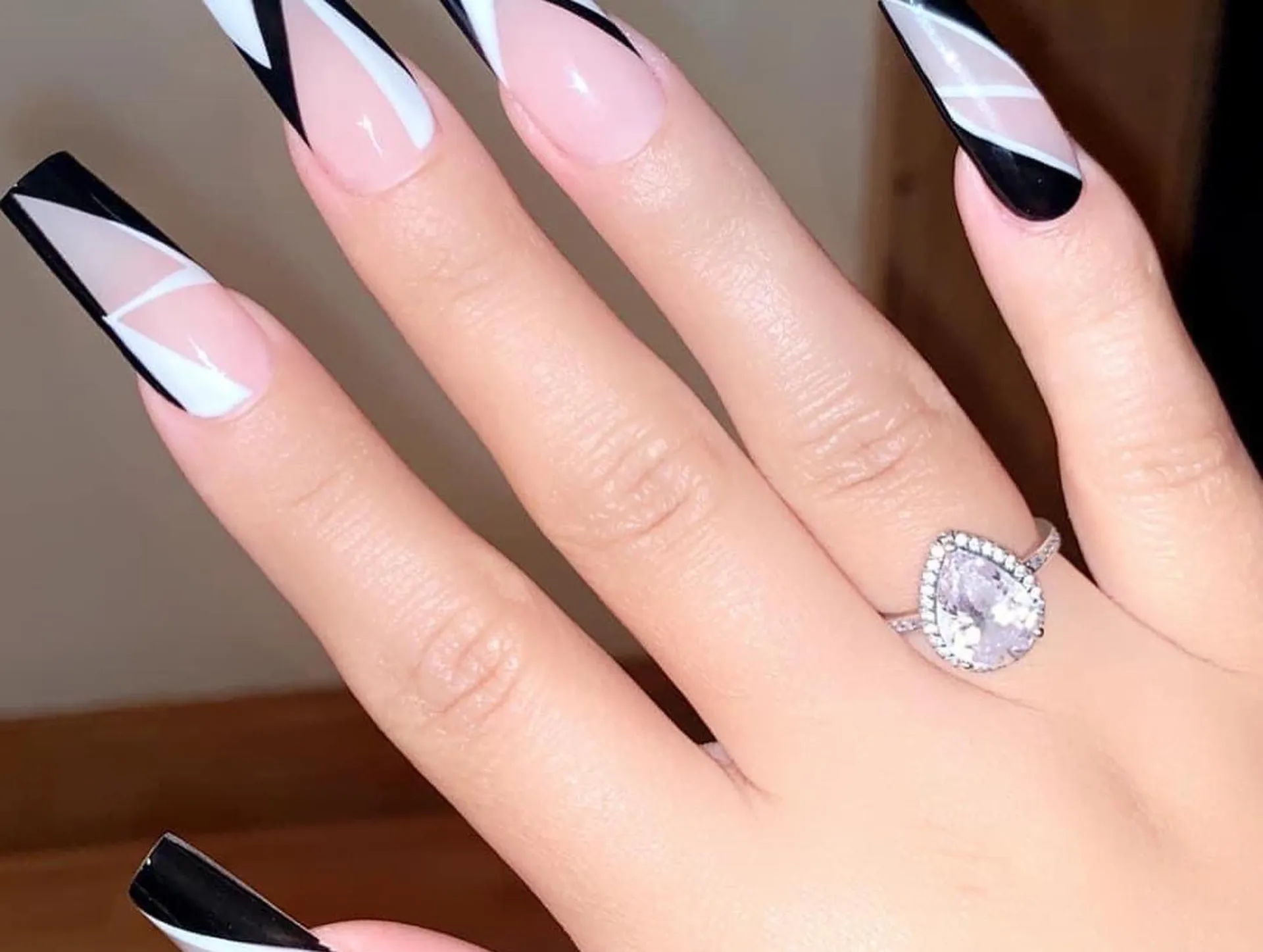 Luxury Nail Artistry Salem OR - Nails by Design